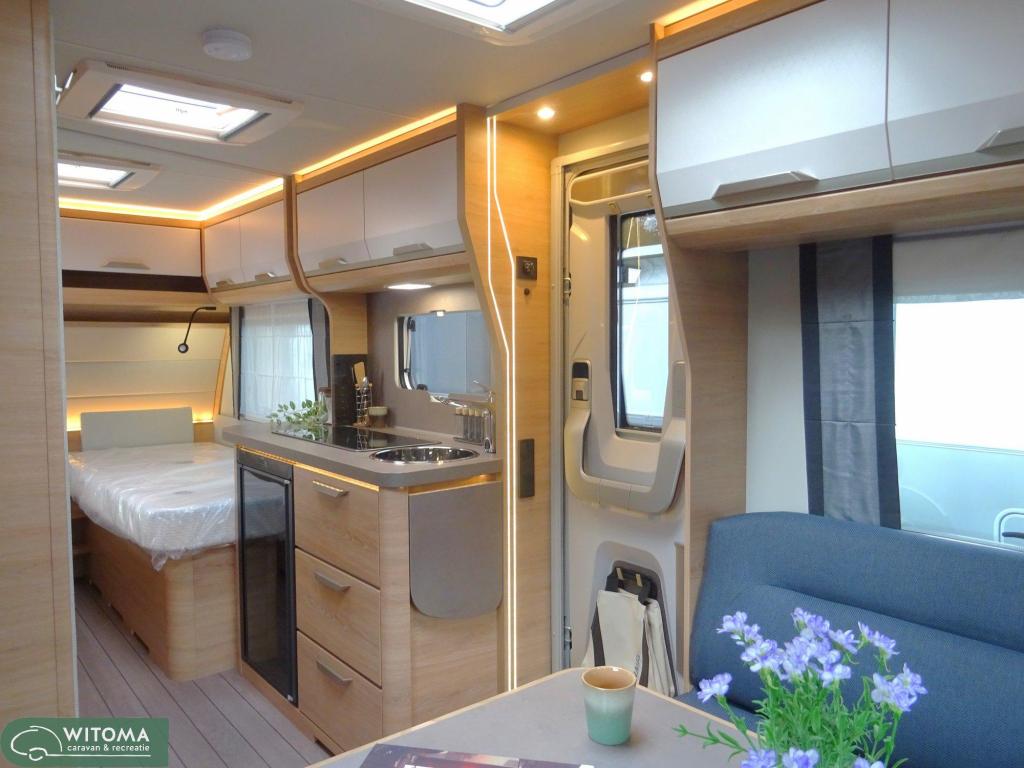 Knaus Sudwind Black Selection 500 EU 50 jaar Witoma voordeel, Rondzit, Bedrijf, Schokbreker, 5 tot 6 meter