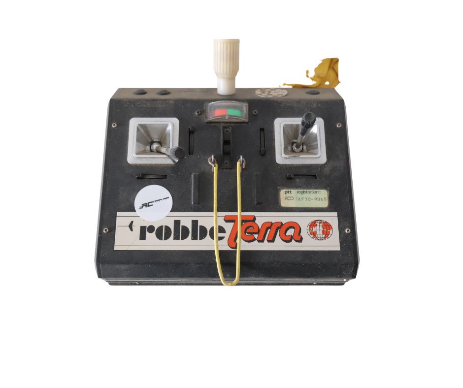 Robbe Terra zender rc, Hobby en Vrije tijd, Ophalen of Verzenden, Gebruikt, Overige schalen, Onderdeel