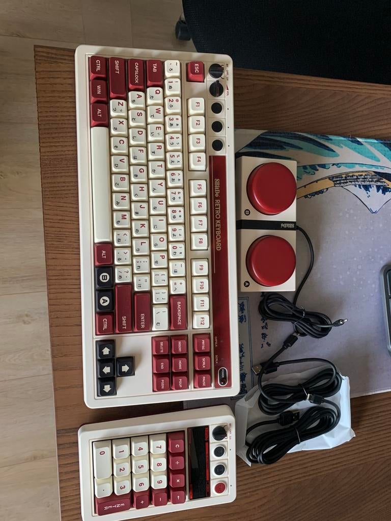 8BitDo Retro Mechanical Keyboard Edition, Computers en Software, Toetsenborden, Ophalen, Zo goed als nieuw