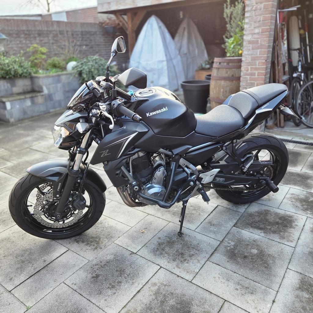Kawasaki Z650 met ABS en handvatverwarming uit 2017