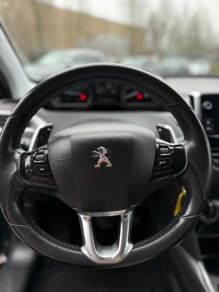 Peugeot 2008 1.2 PureTech Blue Lion, Auto's, Peugeot, 450 kg, Euro 6, 1199 cc, 82 pk