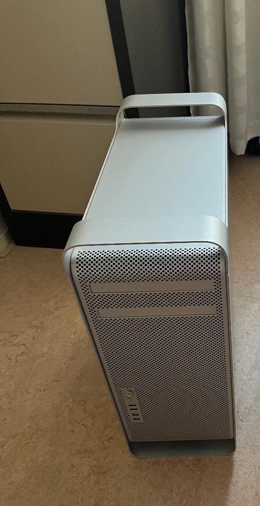 mac pro 5.1 kast, Computers en Software, Apple Desktops, Ophalen, 2 tot 3 Ghz, 8 GB, Niet werkend