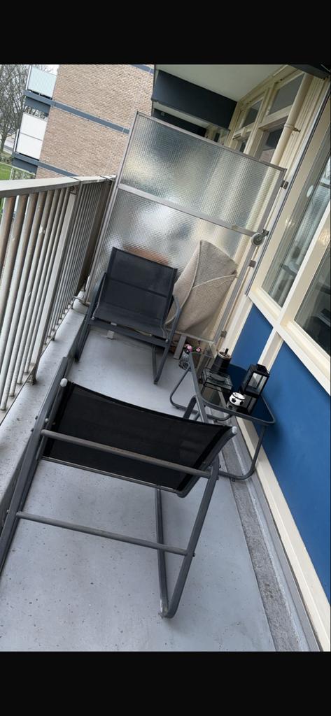 Balkonset met twee stoelen en een bijzettafel, 2 zitplaatsen, Overige materialen, Gebruikt, Bijzettafel