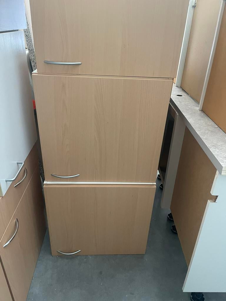 Boven kasten bruynzeel, Ophalen, Doos, 100 cm of meer, 60 cm of meer