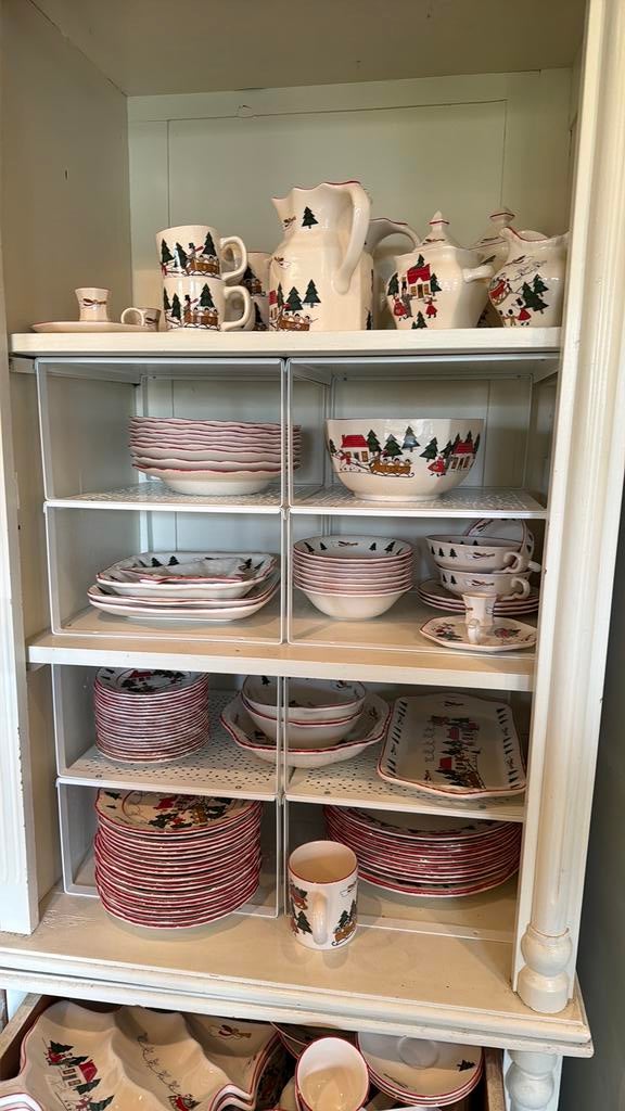 Mason’s CHRISTMAS VILLAGE, Huis en Inrichting, Keuken | Servies, Ophalen of Verzenden, Zo goed als nieuw, Overige stijlen, Kop(pen) en/of Schotel(s)