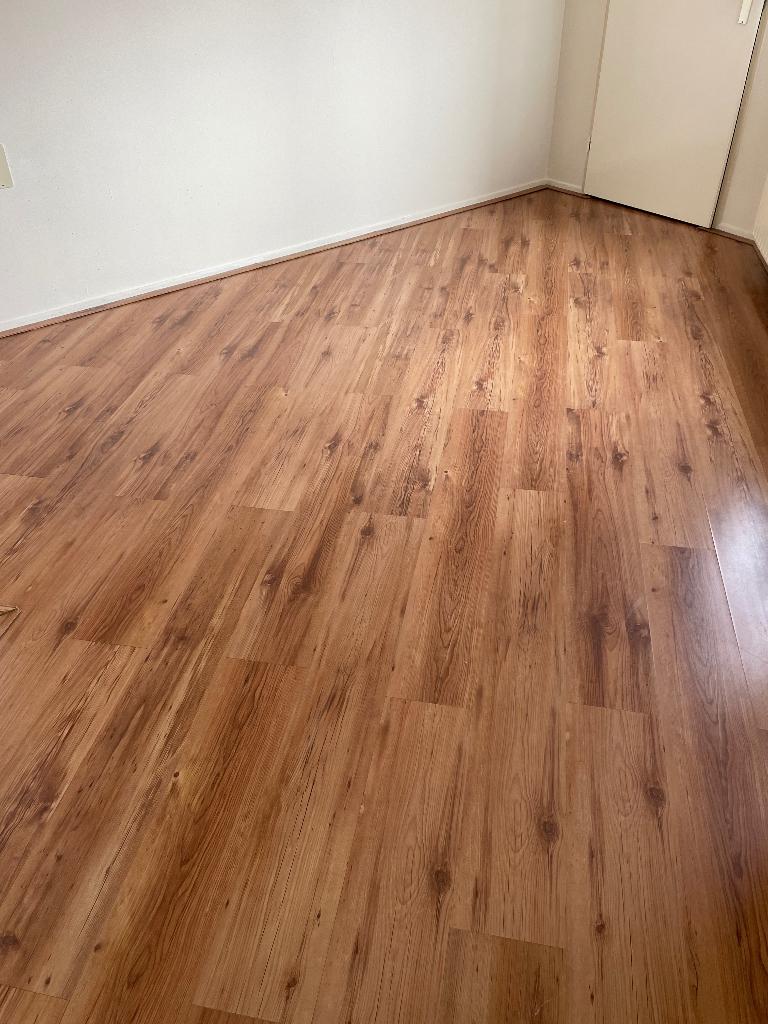 Laminaatvloer  Gratis, Ophalen, Gebruikt, 50 tot 150 cm, 10 m² of meer