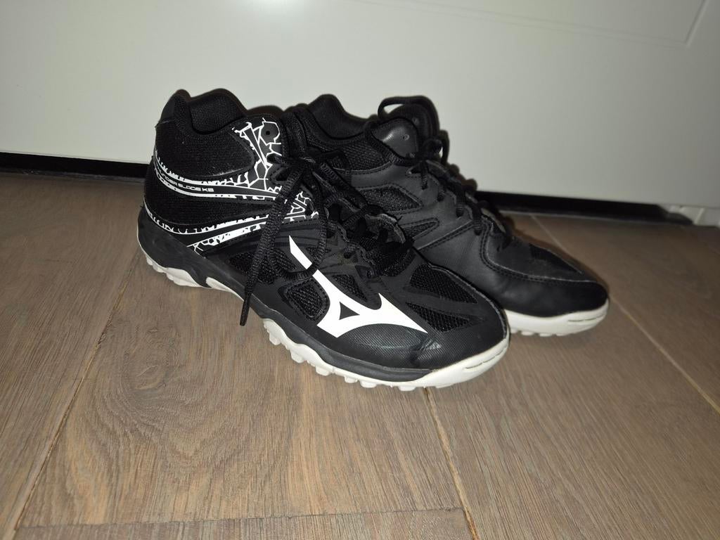 Mizuno Thunder Blade KB Outdoor korfbalschoenen maat 39, Sport en Fitness, Ophalen of Verzenden, Zo goed als nieuw, Schoenen