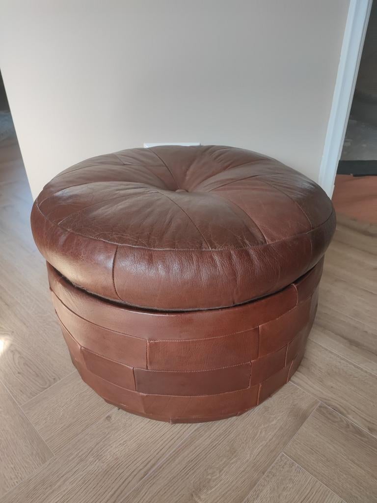 Vintage leren patchwork poef met opbergruimte, Ophalen, Minder dan 50 cm, Gebruikt, Rond