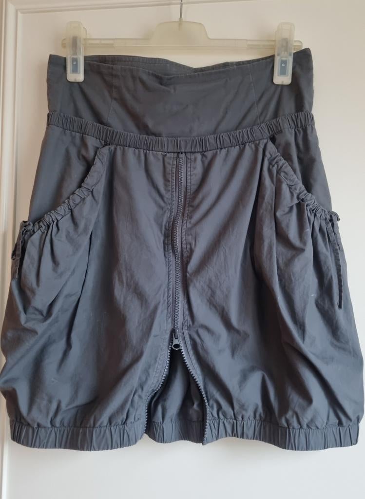 Sportieve rok van "Yaya"
Stoere rok, Yaya, Ophalen of Verzenden, Maat 38/40 (M), Grijs