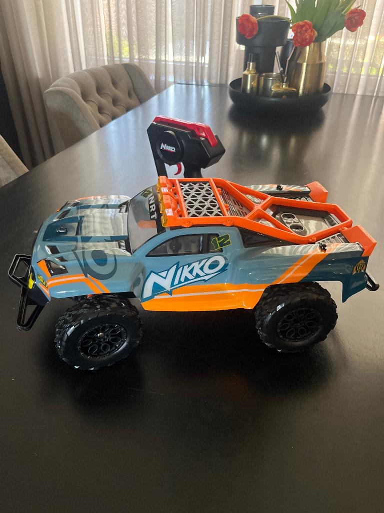 Nikko afstandsbestuurbare auto, Hobby en Vrije tijd, Modelbouw | Radiografisch | Auto's, Ophalen, Nieuw, Overige schalen, Auto onroad