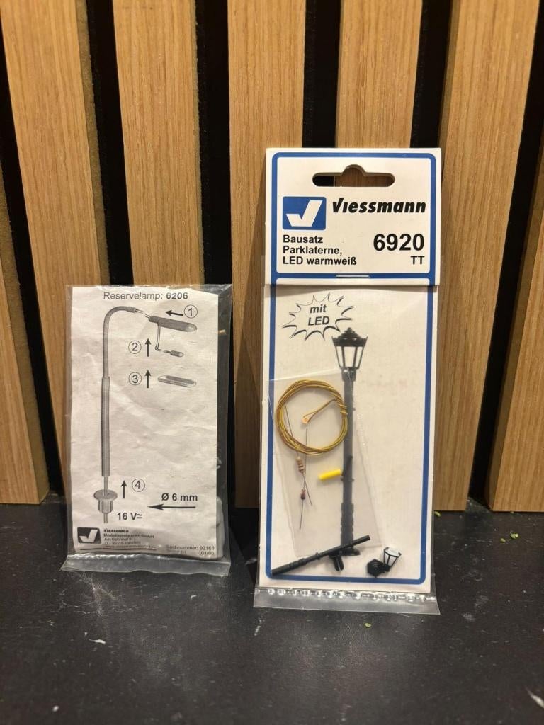 Viessmann straat verlichting TT 6920 en 6206, Hobby en Vrije tijd, Overige merken, Gelijkstroom, Ophalen of Verzenden, Nieuw