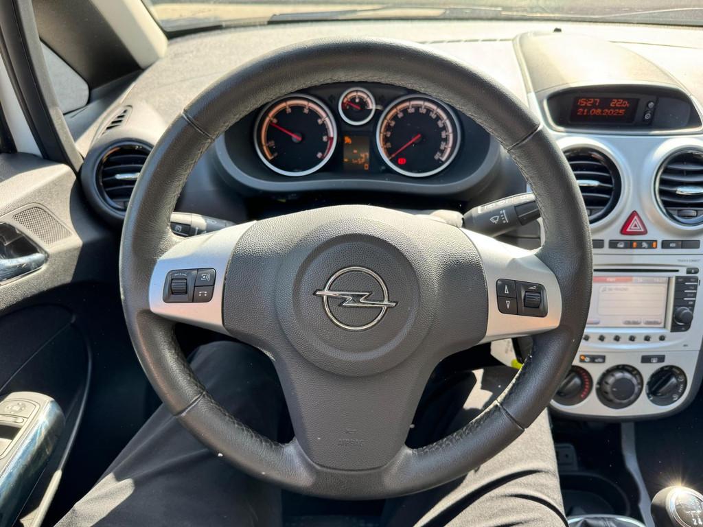 Opel Corsa 1.3 CDTi EcoFlex S/S Business Edition/NAVI/CRUISE, Auto's, Euro 5, 28 km/l, Gebruikt, Wit