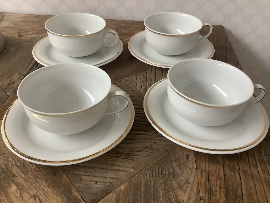 Douwe Egberts kop en schotel 4 stuks met goudkleurige rand, Verzamelen, Ophalen of Verzenden, Zo goed als nieuw, Porselein, Kop en/of schotel