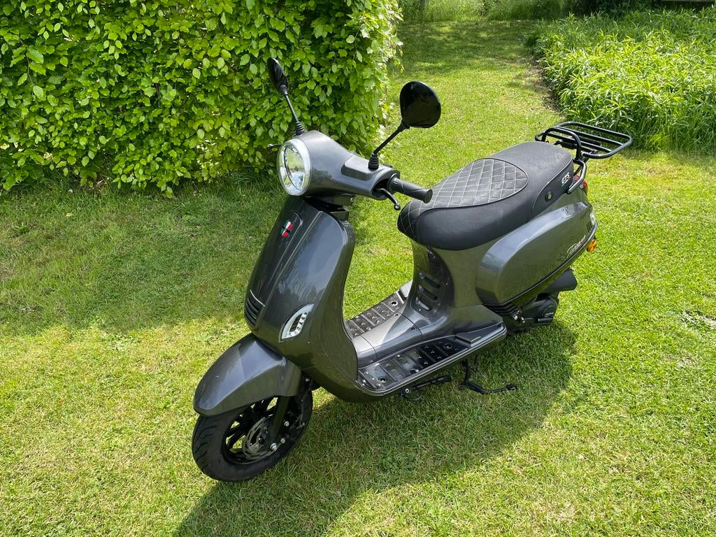 Scooter GTS Toscane Dynamic bj’21, Ophalen, Gebruikt, Maximaal 45 km/u, Benzine