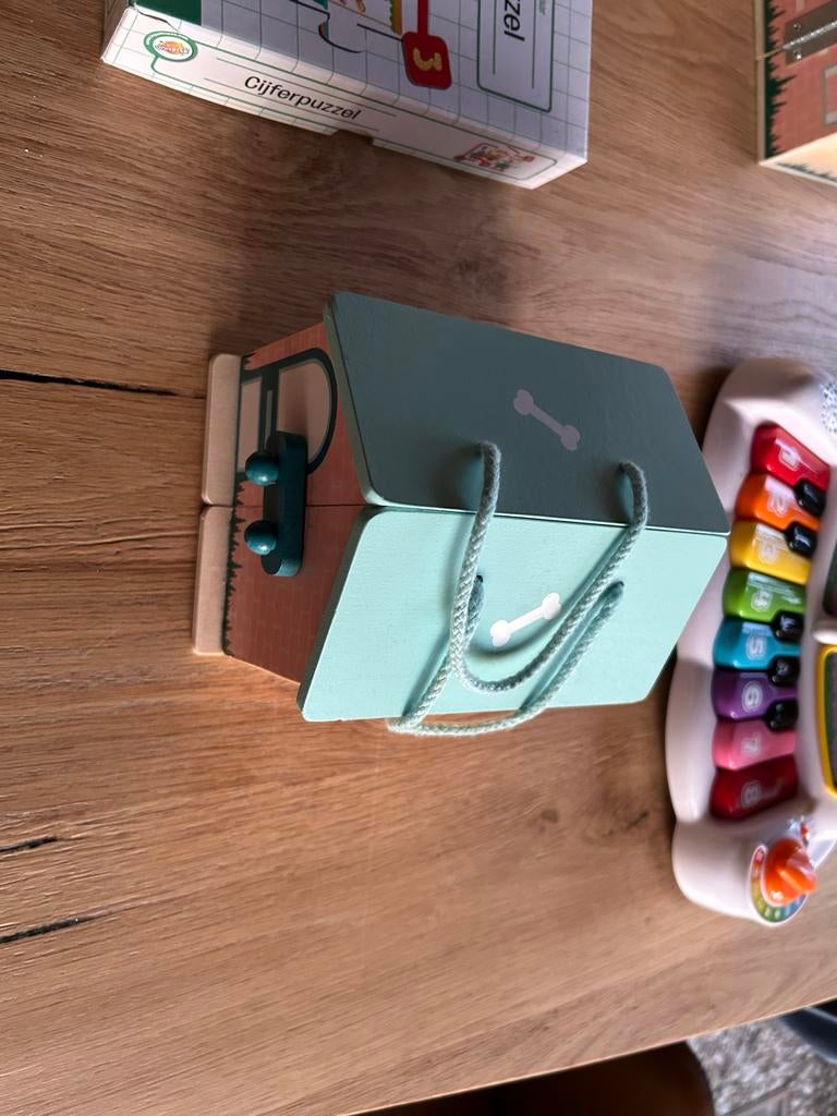 Houten speelgoed set: huisje, blokken, cijferpuzzel, Ophalen of Verzenden, Gebruikt, Overige merken