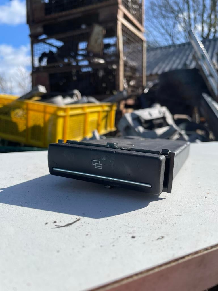 Audi A3 (8P) 1.8TFSi (BYT) 8P0941561 Kaart/Muntenhouder, Ophalen of Verzenden, Zo goed als nieuw