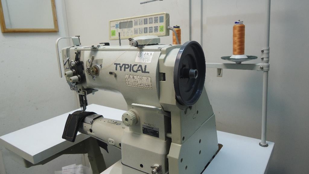 Industrie Machine Typical 3 Voudig Transport Vrije arm, Overige merken, Gebruikt, Ophalen of Verzenden, Naaimachine