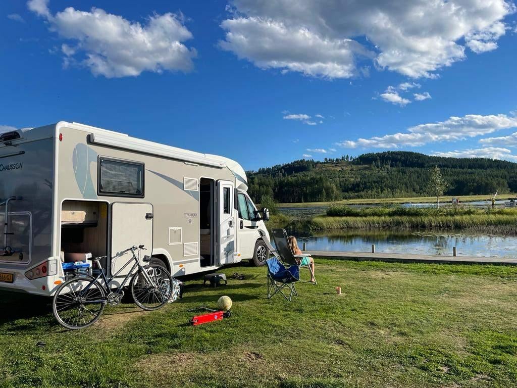 Exclusieve luxe camper huren vanaf €105,-/dag