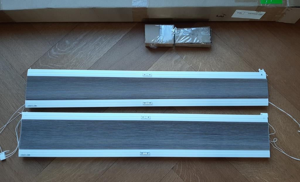 Veneta nieuw plissé gordijn beige/wit 77x104 cm, Huis en Inrichting, Ophalen of Verzenden