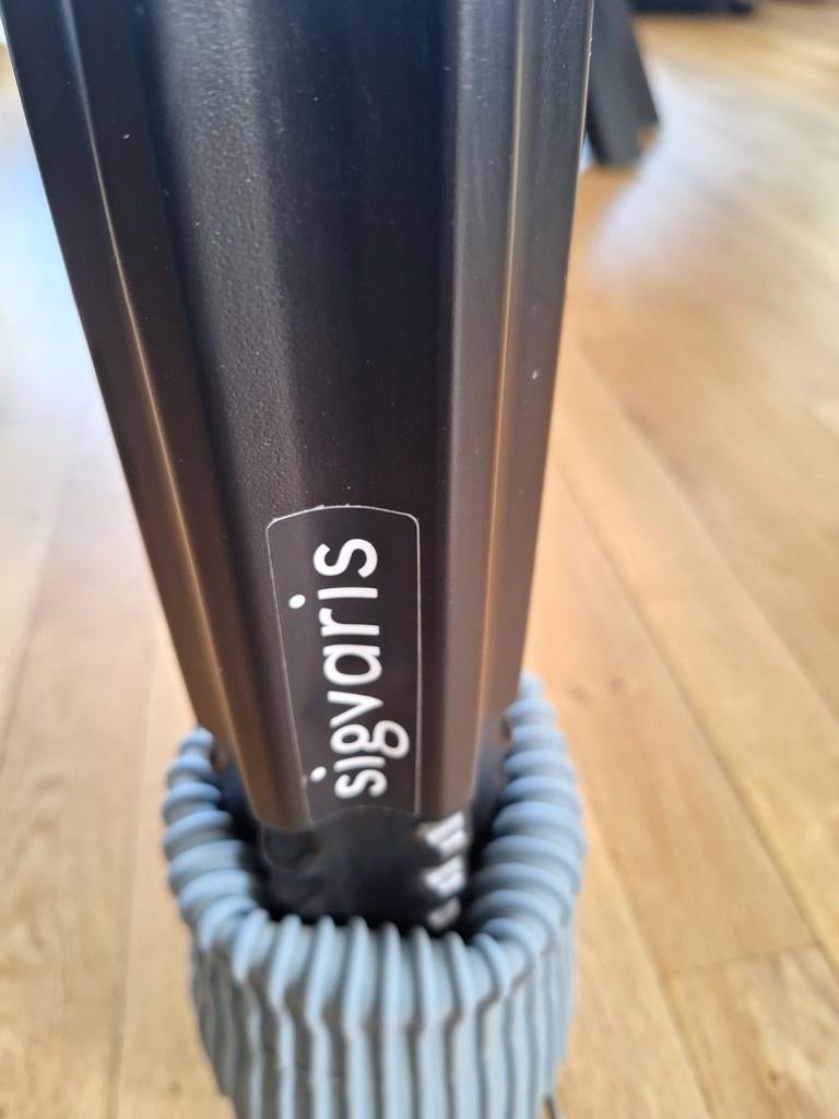 Doff N' donner aantrekhulp, Diversen, Ophalen