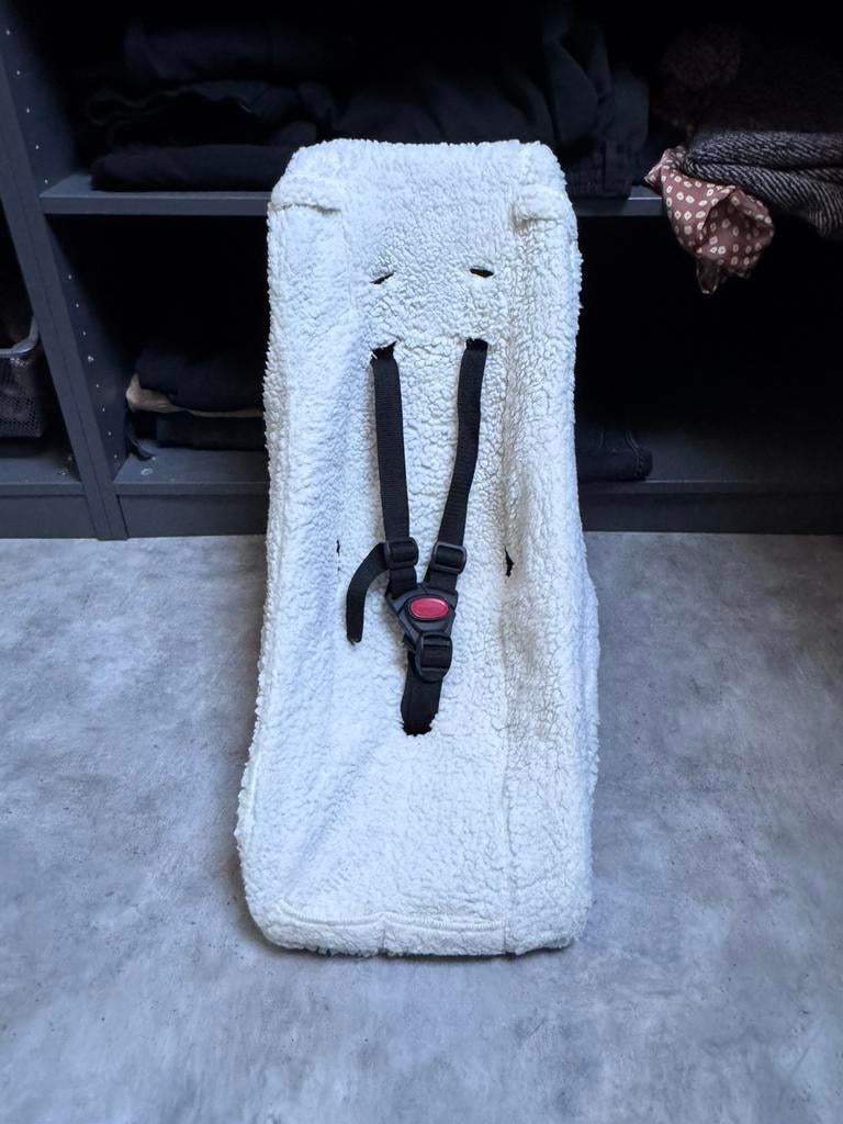 Melia babyschaal met bontje, Fietsen en Brommers, Ophalen, Zo goed als nieuw, 1 kind