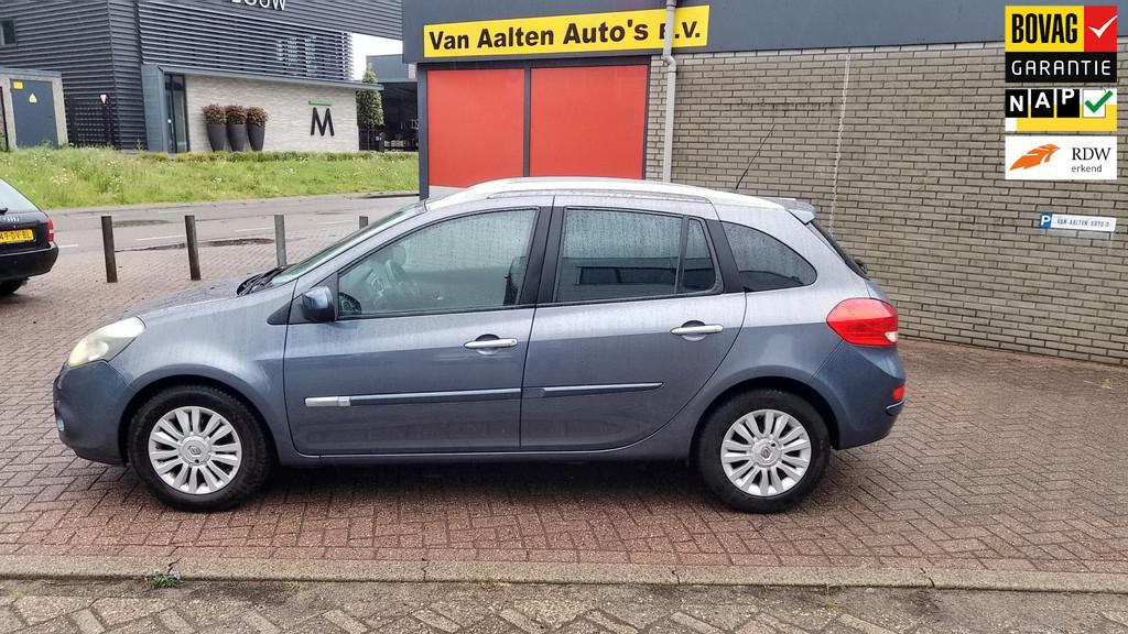 Renault Clio Estate 1.2 TCE Collection prijs is incl nieuwe, Voorwielaandrijving, Euro 5, Gebruikt, 4 cilinders