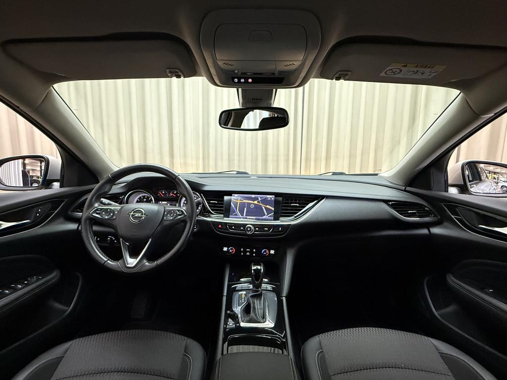 Opel Insignia Grand Sport 1.5 Turbo OrgNL! / Carplay / 1/2 L, Gebruikt, 4 cilinders, Leder en Stof, 165 pk