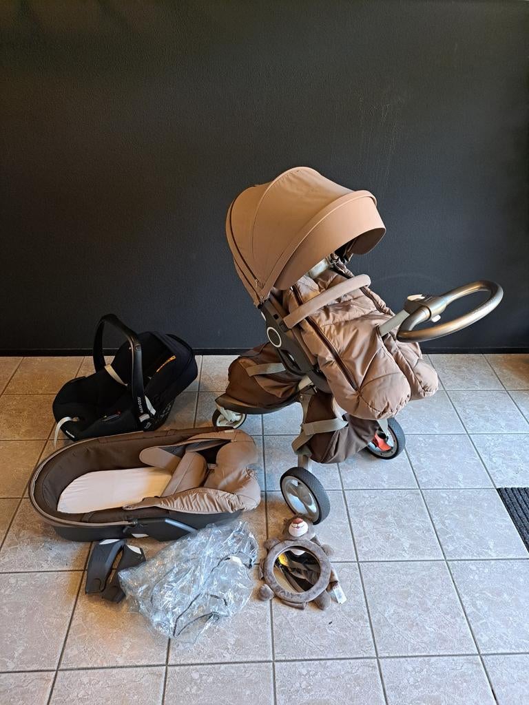 Stokke Xplory V6 Kinderwagen Compleet ZEER NETJES!, Kinderen en Baby's, Kinderwagens en Combinaties, Ophalen