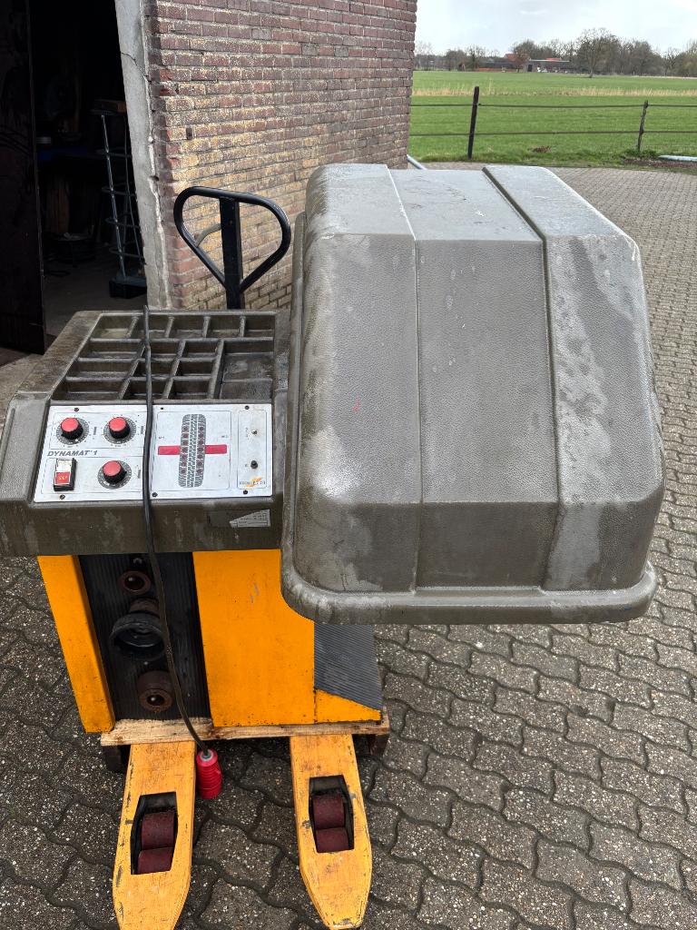 Banden balanceer en banden montage apparaat, Auto diversen, Ophalen, Gebruikt