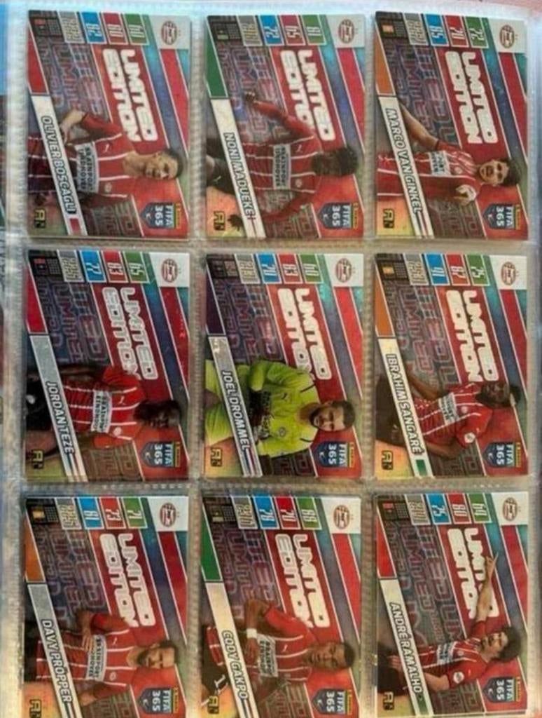 Panini adrenalyn fifa 365. Seizoen 2022 PSV set, Ophalen of Verzenden, Zo goed als nieuw, Meerdere plaatjes