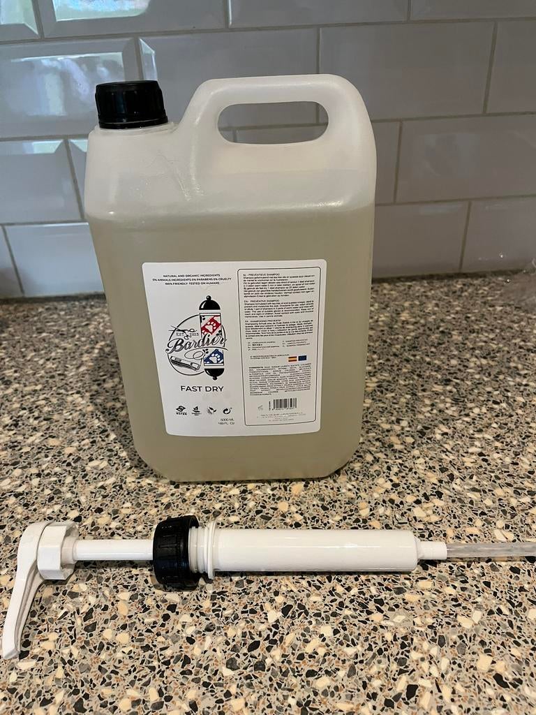 Fast dry shampoo hond / professionele hondenshampoo, Ophalen of Verzenden, Zo goed als nieuw