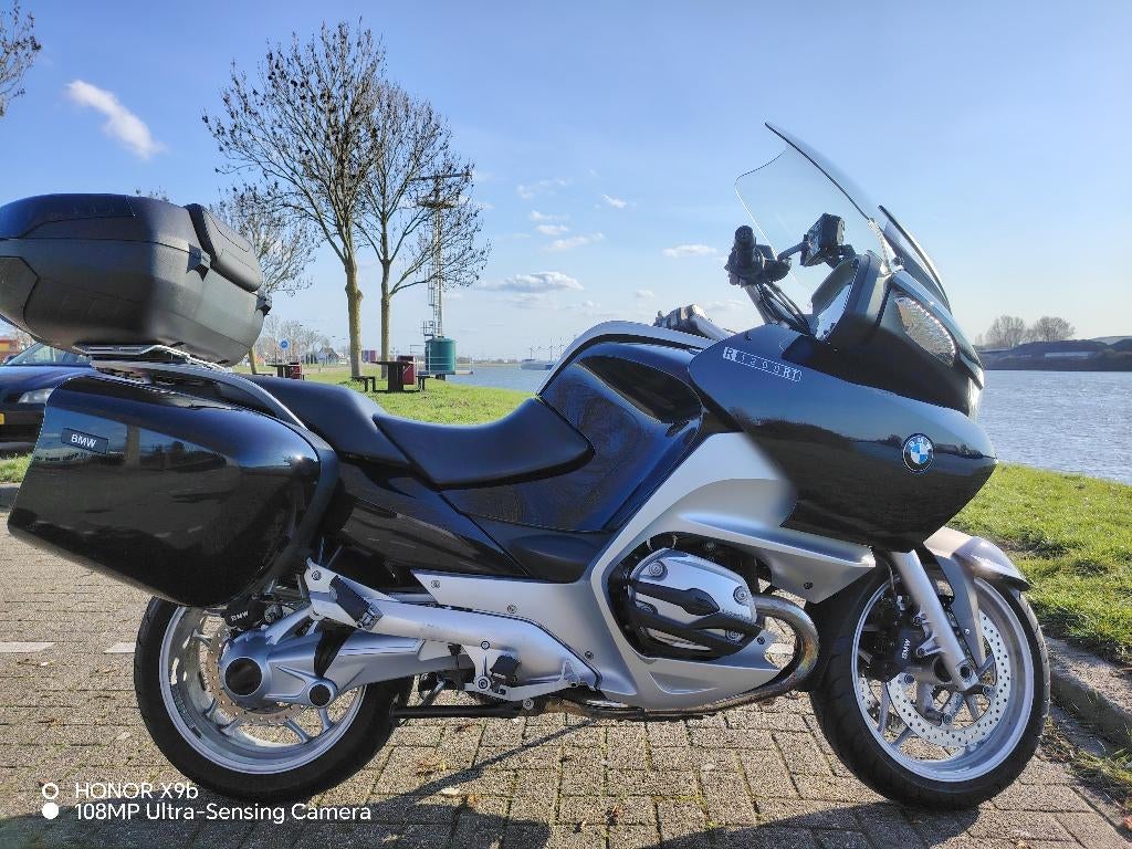 Mooie Givi en Nav Klaar BMW R1200RT, 2 cilinders, Handvatverwarming, Motorrijbewijs A, 1170 cc