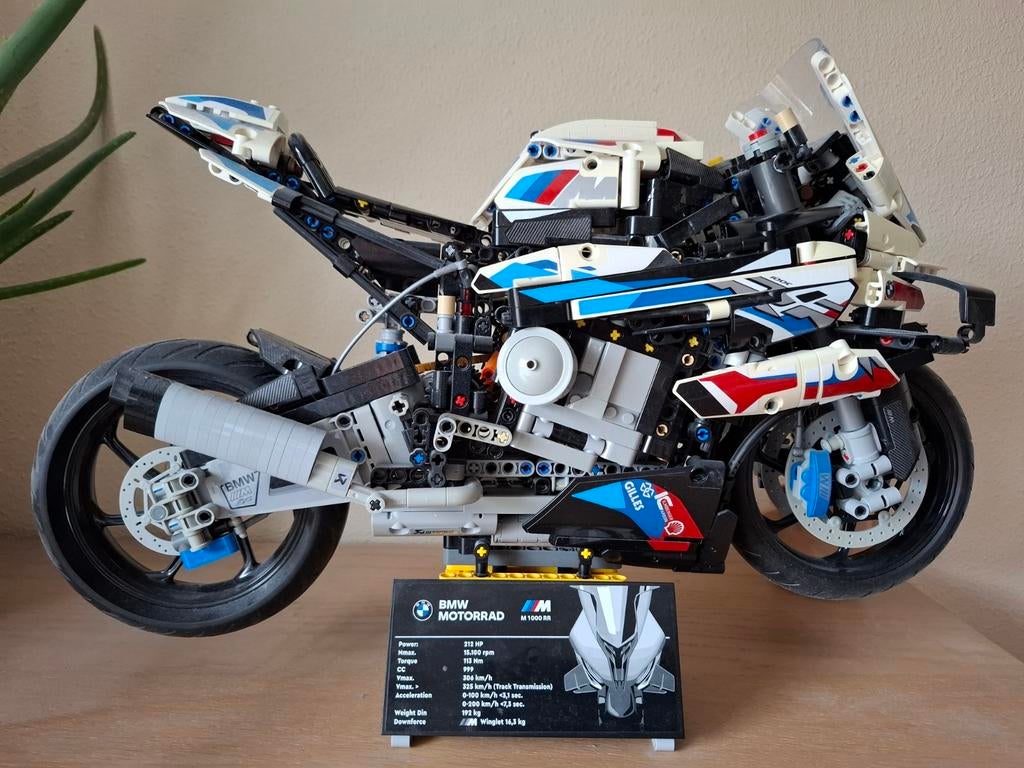 Lego Technic BMW M 1000 RR (42130) - Zo goed als nieuw, Ophalen of Verzenden