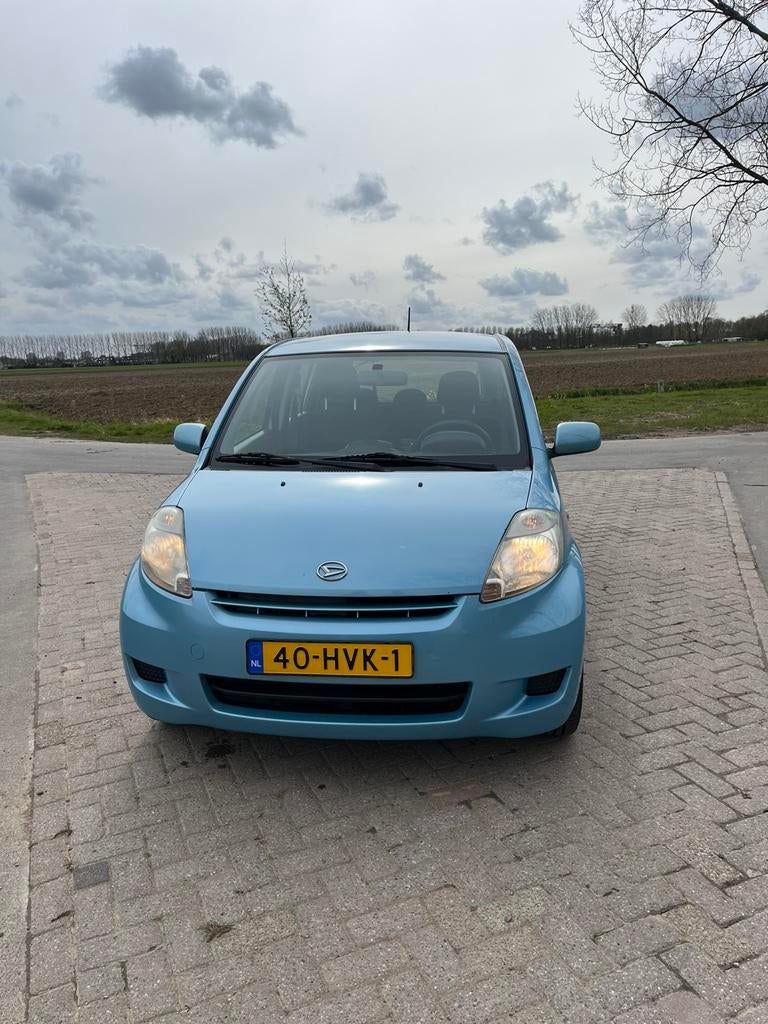 Nette Daihatsu Sirion 1.3 2009 Blauw, Auto's, Voorwielaandrijving, Stof, Metallic lak, 4 cilinders