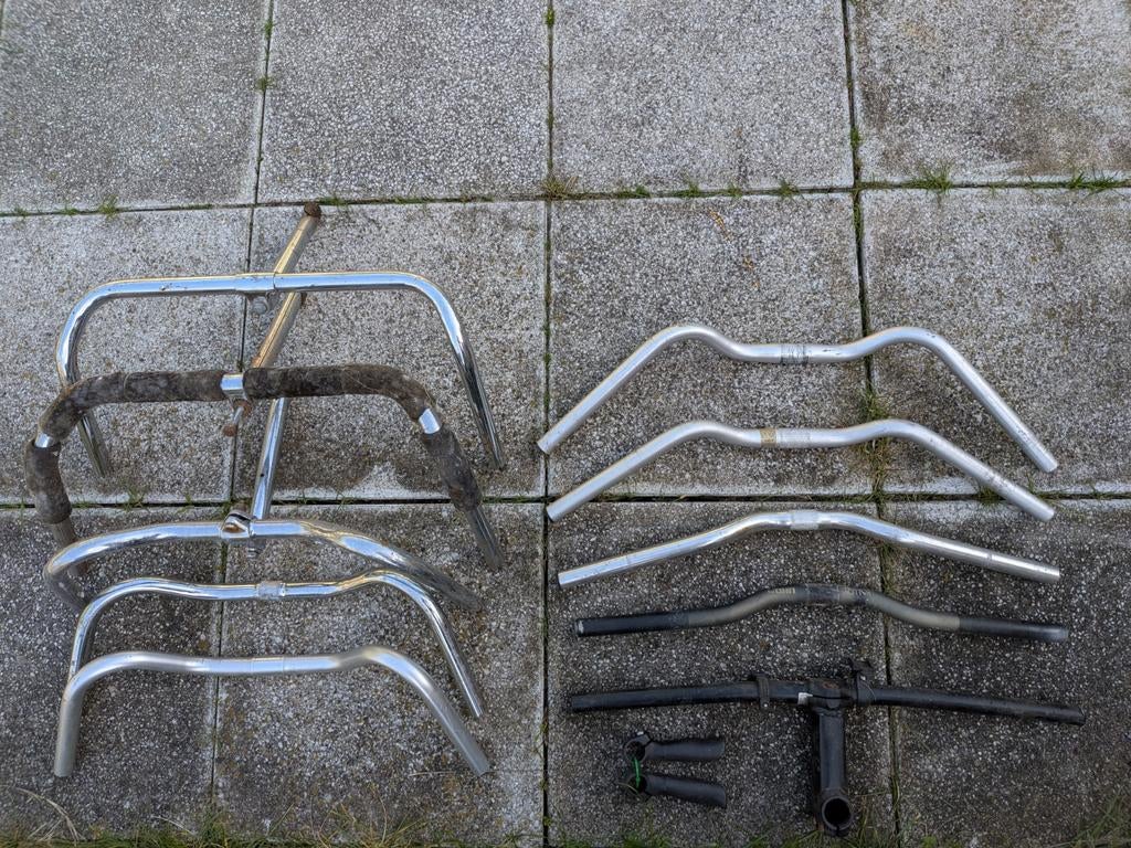 Partij fiets onderdelen sturen spatborden kettingkasten etc, Ophalen, Algemeen