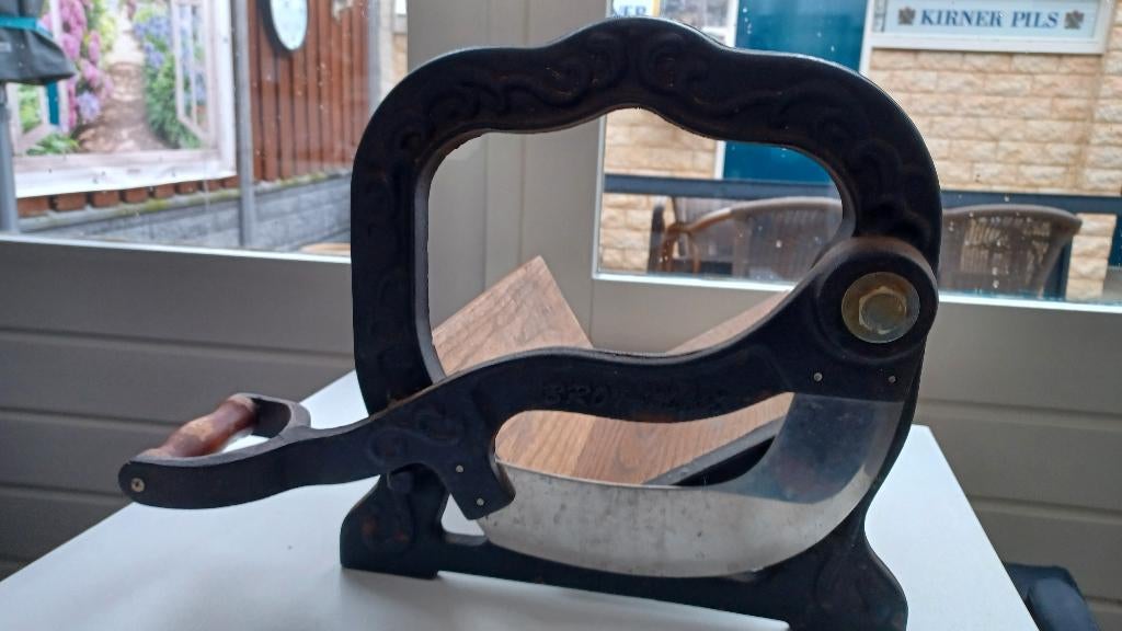 Vintage broodsnijder, Ophalen of Verzenden