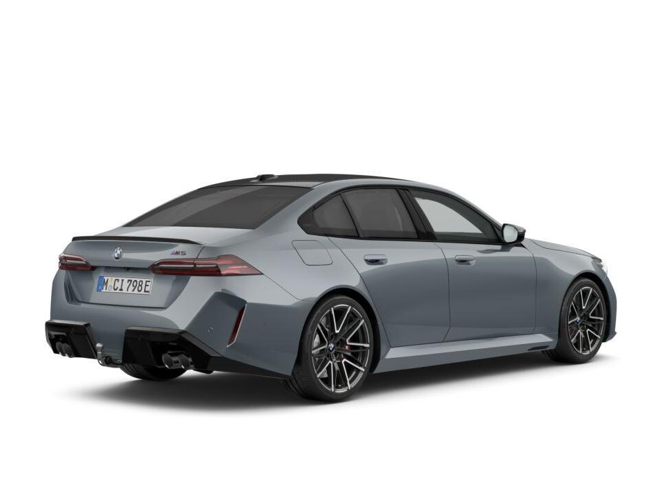 BMW M5 | M Drive Professional | Comfort Pack, Auto's, Automaat, Stof, Overige kleuren, 4395 cc