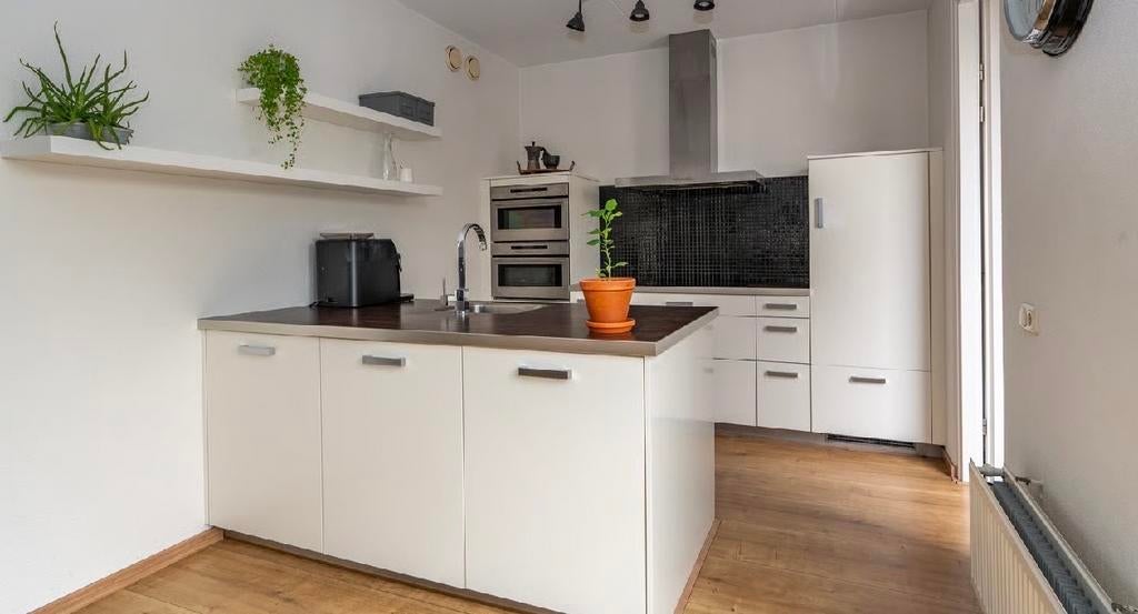 Complete keuken uit 2007, Huis en Inrichting, Keuken | Complete keukens, Ophalen, Gebruikt, Wit, Hoekkeuken