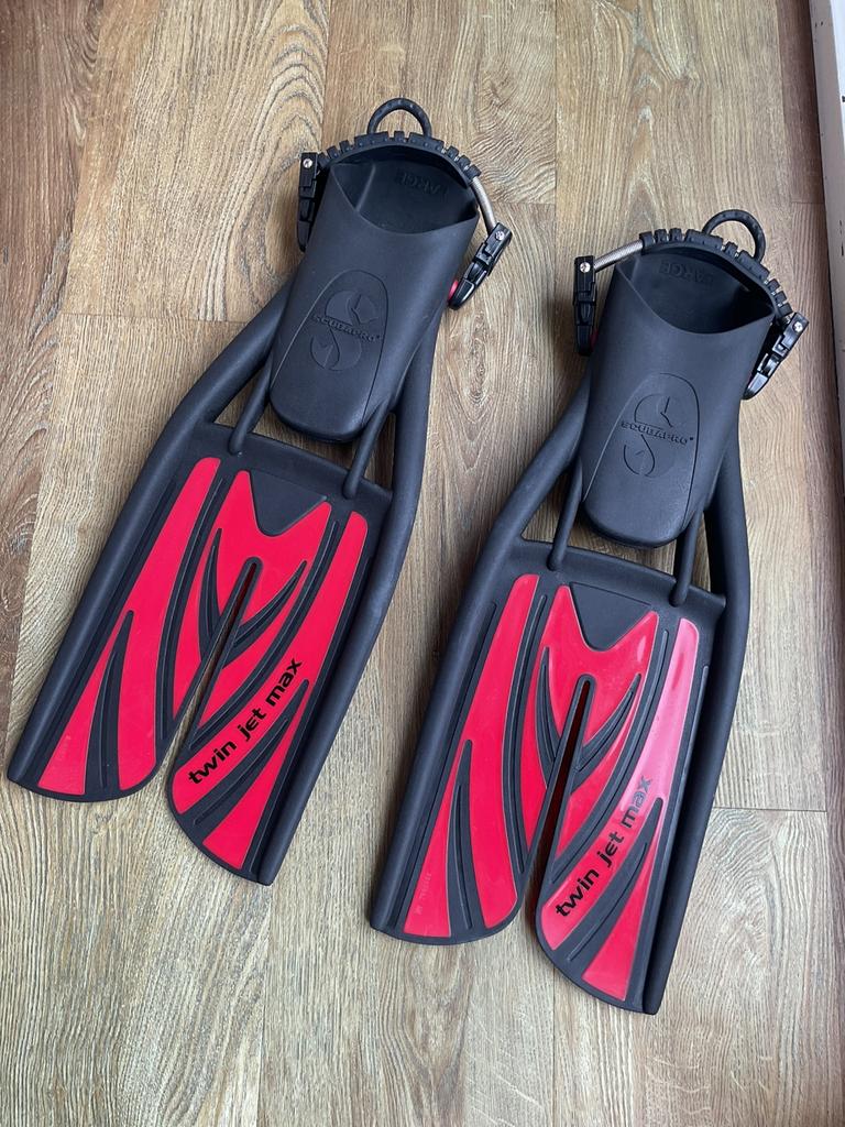 Scubapro, twin jet max, maat large (45), Watersport en Boten, Ophalen of Verzenden, Zo goed als nieuw, Zwem- of Duikvliezen