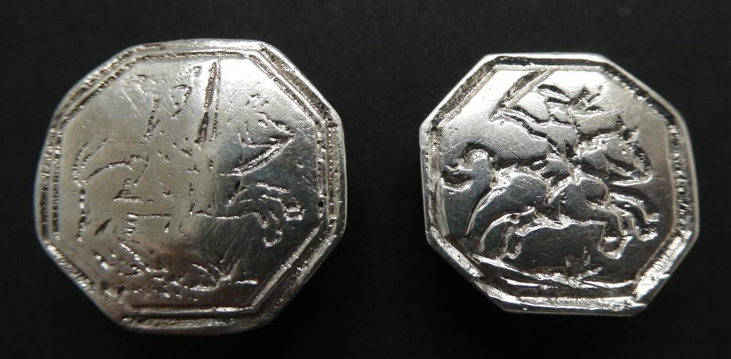 2 Antieke zilveren ruiter knopen/buisknoop Meppel Leeuwarden, Antiek en Kunst, Verzenden, Zilver