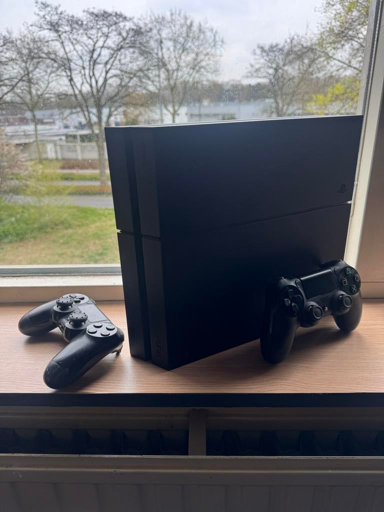 PlayStation 4 met 2 controllers, Spelcomputers en Games, Spelcomputers | Sony PlayStation 4, Met 2 controllers, Ophalen of Verzenden