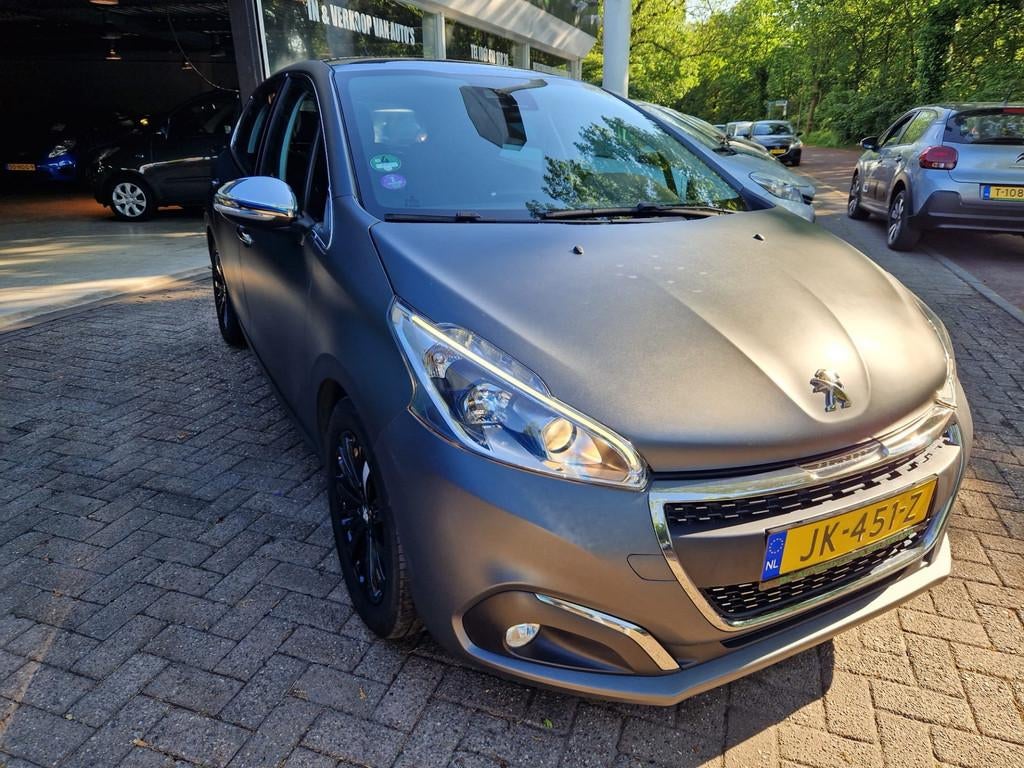 Peugeot 208 1.2 PureTech Allure | 2E EIGENAAR | 12MND GARANT, Voorwielaandrijving, Electronic Stability Program (ESP), Stof, Euro 6