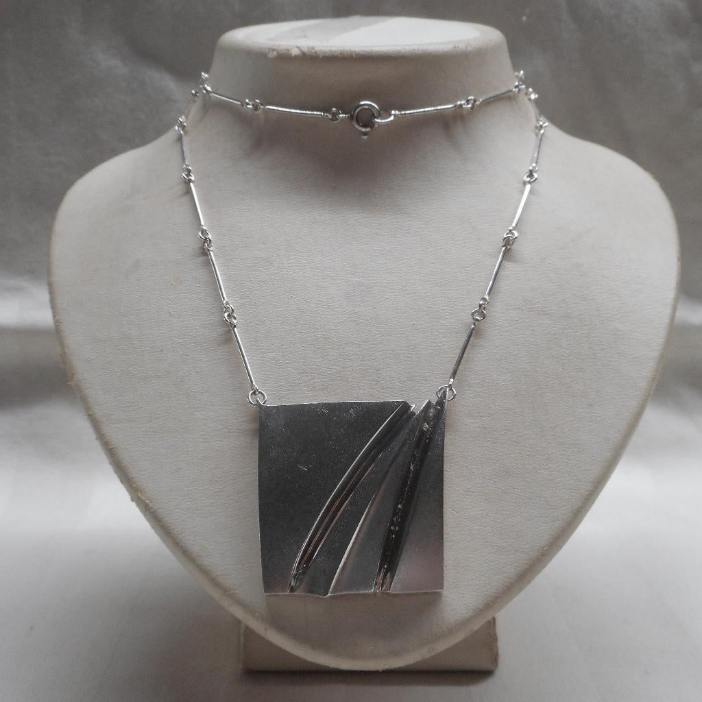 Matti Hyvarinen zilveren modernistische collier nr.188, Verzenden, Zilver, Ketting
