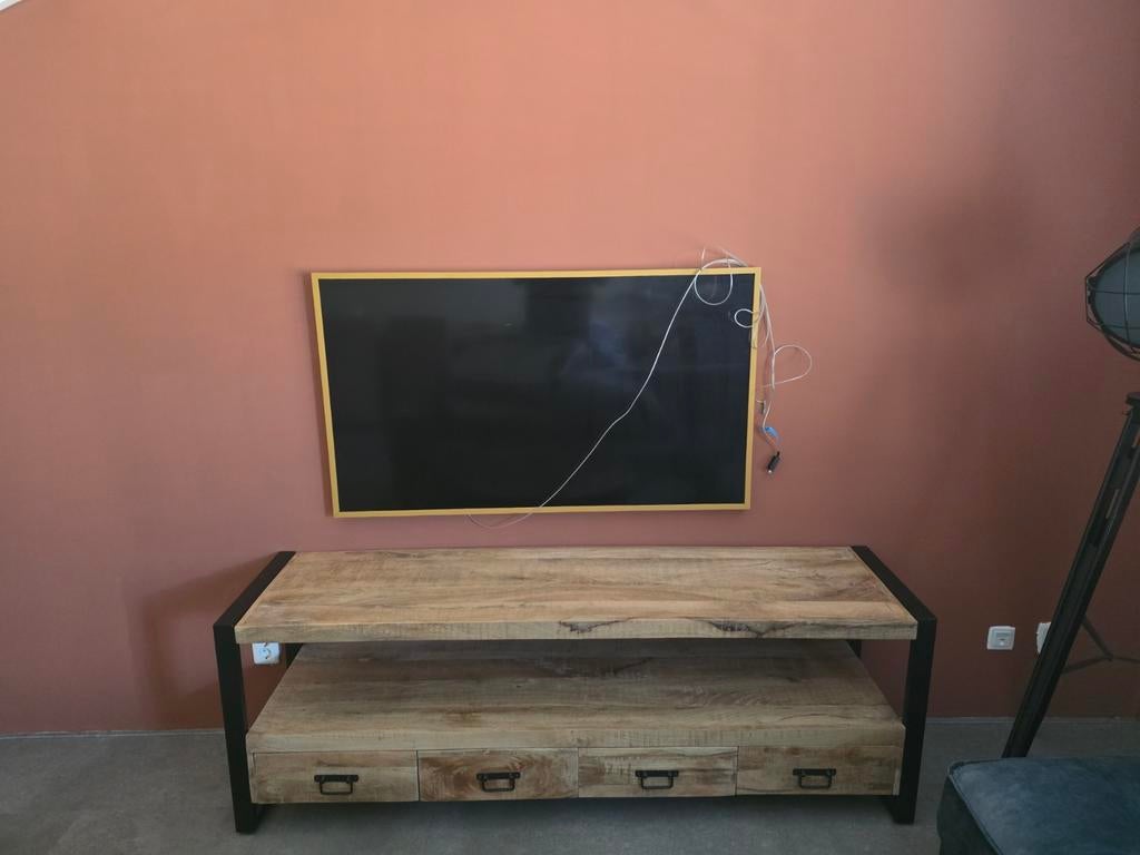 TV-meubel van mangohout met 4 lades, Huis en Inrichting, Ophalen, 50 tot 100 cm, Zo goed als nieuw, Minder dan 100 cm