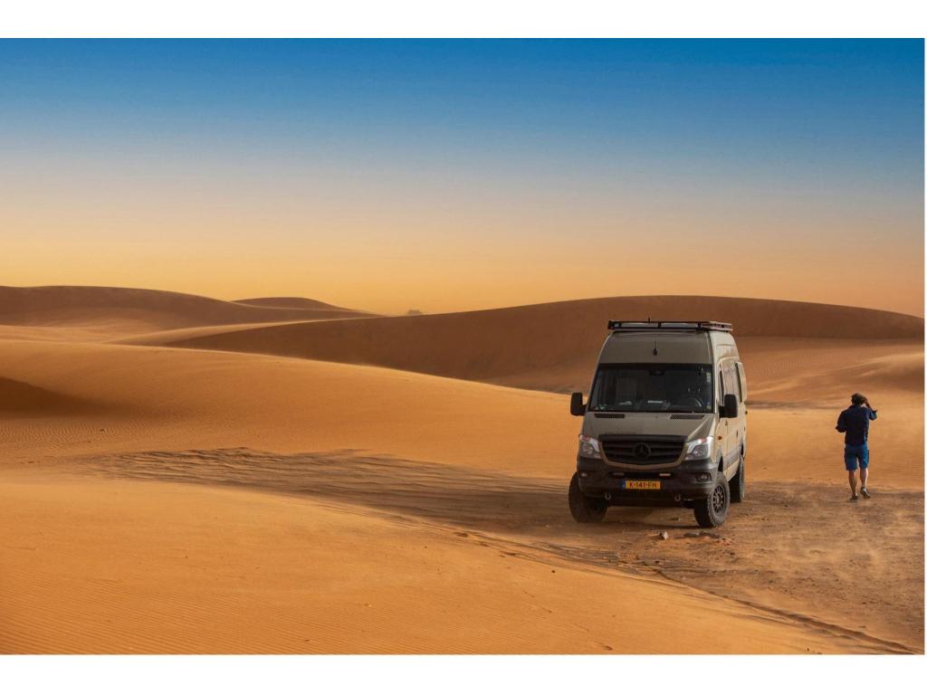 Mercedes-Benz Sprinter 319 CDI 3.0 V6 265 pk (1036662), Automaat, Chemisch toilet, Buscamper of Camperbus, Mercedes-Benz