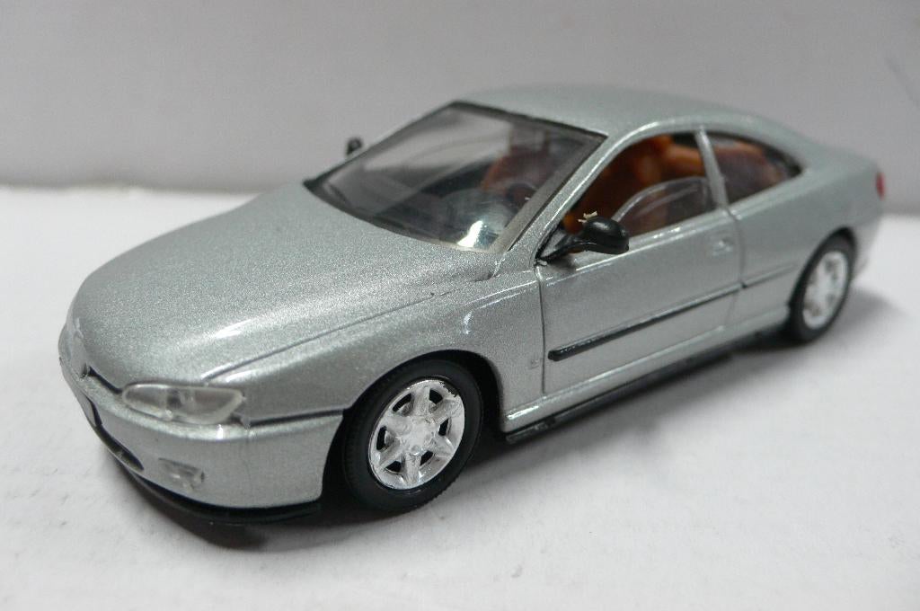 peugeot 406 pininfarina coupe - solido  1/43, Hobby en Vrije tijd, Modelauto's | 1:43, Ophalen of Verzenden, Nieuw, Auto, Solido