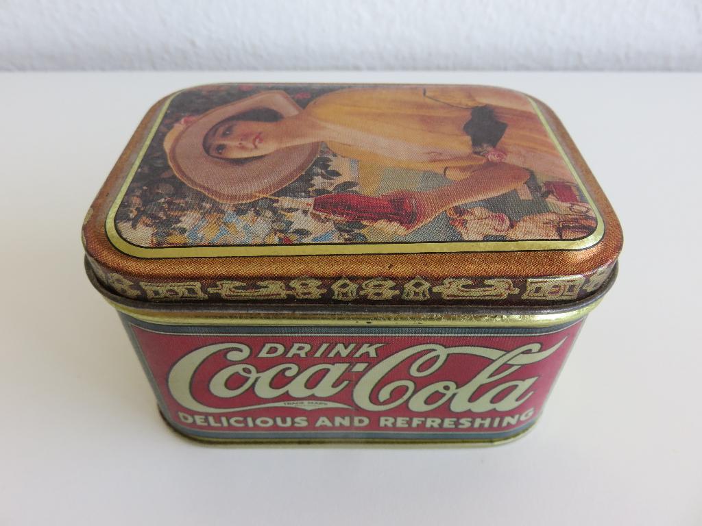 Coca Cola nostalgisch blikje uit 1989, Verzamelen, Ophalen of Verzenden, Zo goed als nieuw, Overige, Overige merken