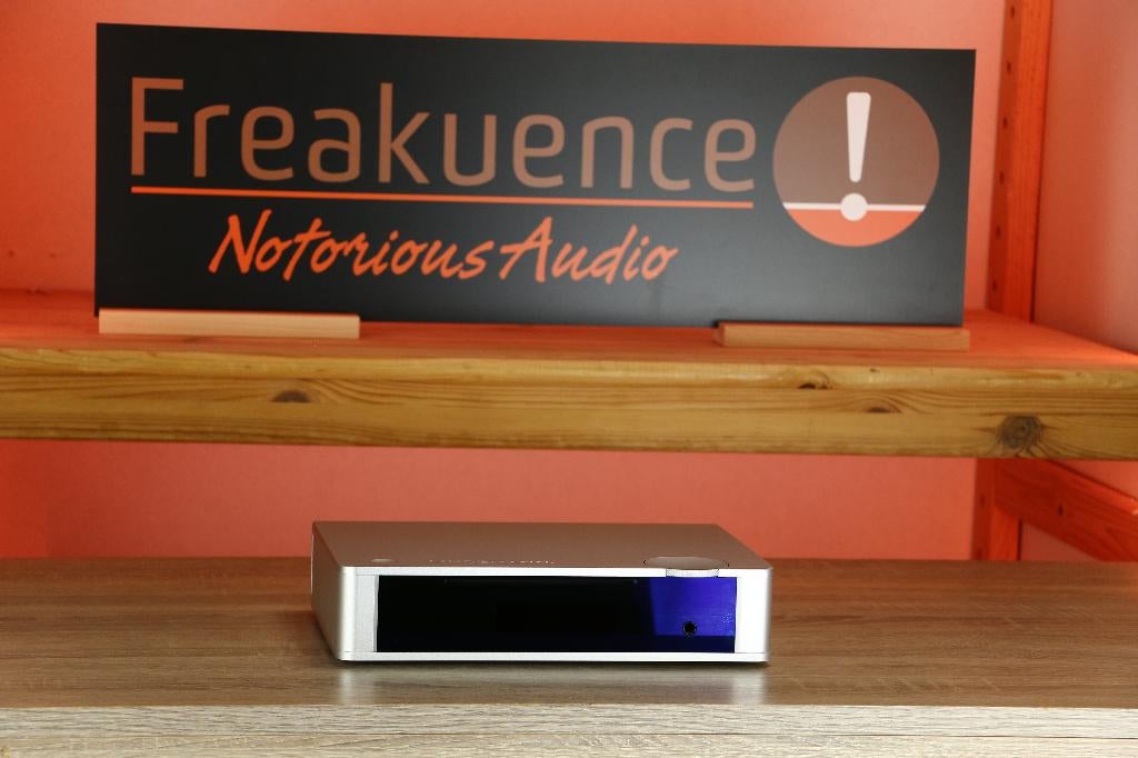 Lindemann Musicbook 15 DSD TRADE.INRUIL XLR*All around thing, Lindemann Audiotechnik GmbH, Münchener Straße 21, 82131 Gauting, Duitsland