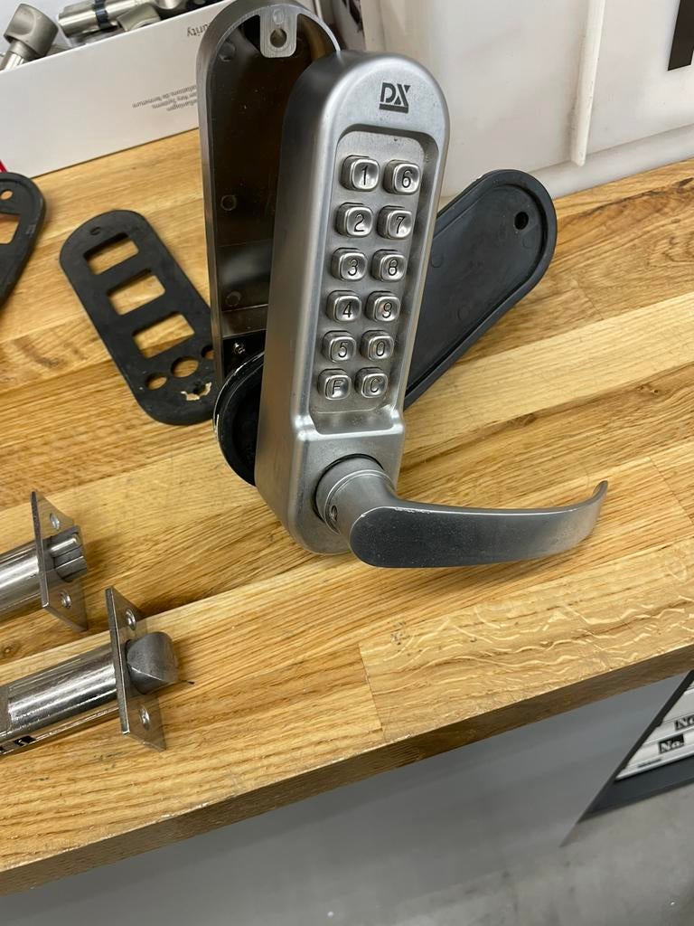 Code slot 2x, Ophalen of Verzenden