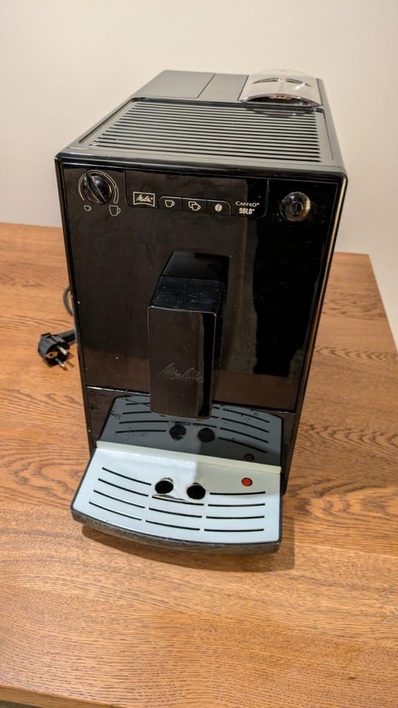 Melitta Caffeo Solo - Volautomatische Espressomachine, Ophalen, Afneembaar waterreservoir, Gebruikt, Koffiemachine